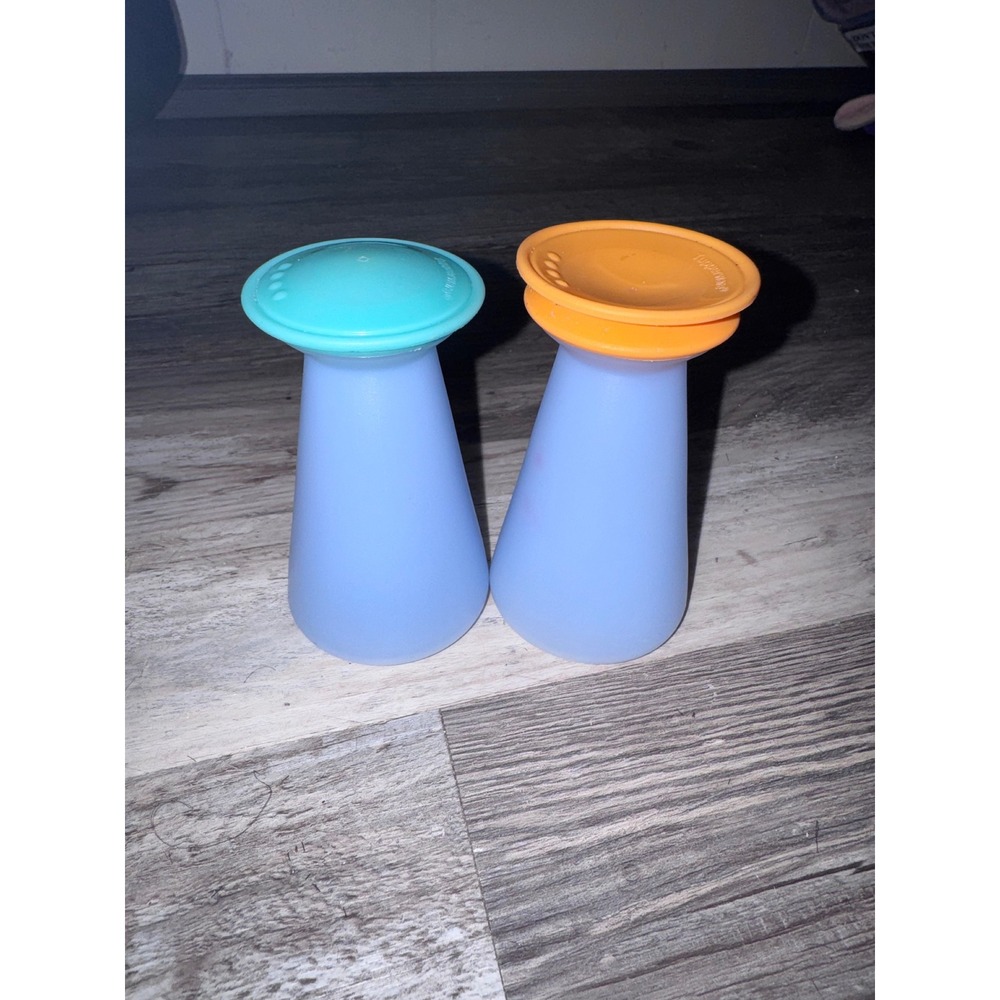 Tupperware Salt and Pepper Shaker Set 100ml Blue Teal Orange 3249C-1